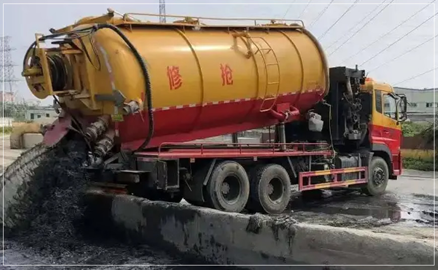 青白江沉淀池清理案例